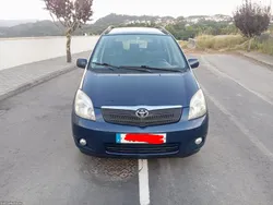 Toyota Corolla Verso 2.0 d4d 230 mil KMS