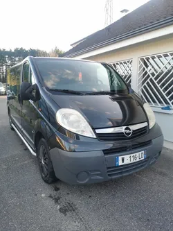 Opel vivaro 2.0 cdti 115 ch l2 h1 boite automatique 118000 km ( idem renault trafic , nissan primastar ...)