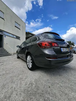 Opel Astra Sports Touner