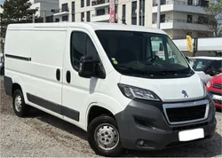 PEUGEOT Boxer III Phase 3 Fourgon 330 L2H1 2.2 HDi 16V Fourgon moyen 130 cv