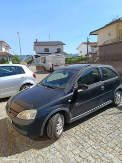 Opel Corsa 1.2 16V Confort