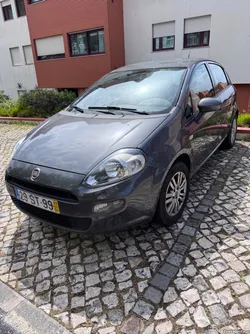 Fiat Punto ano 2017