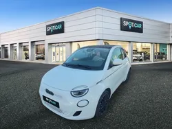 Fiat 500e (3) 42kWh La Prima 3+1