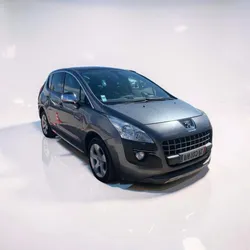 Peugeot 3008 1.6 HDI112 FAP PREMIUM PACK