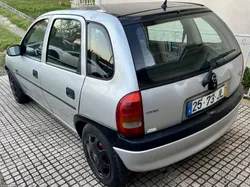 Opel Corsa B 1.0 12v