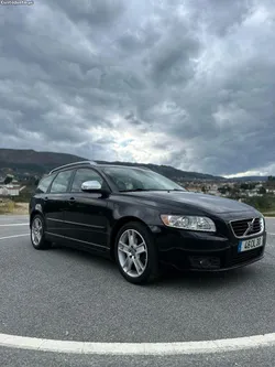 Volvo V50 r-design