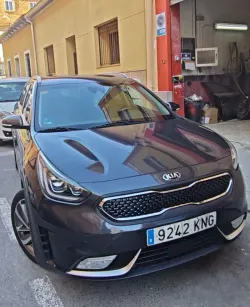 Kia Niro Niro 1.6 HEV Emotion Emotion