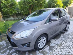 Ford C-Max Titanium