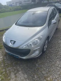 Peugeot 308 1.6 Hdi 110cv