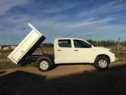 Toyota Hilux Hilux 2.5D-4D Cabina Doble GX