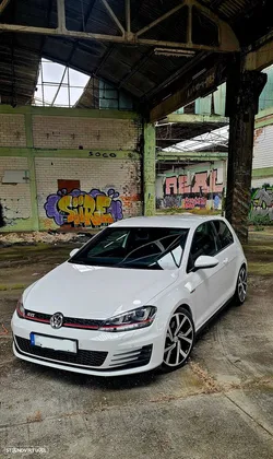 VW Golf 2.0 TSi GTi Performance