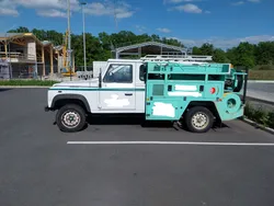 4x4 LAND ROVER DEFENDER