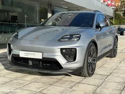 Porsche Macan Electric 4