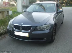 BMW 320 Nacional, 5 lugares 177cv