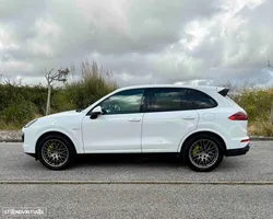 Porsche Cayenne S E-Hybrid