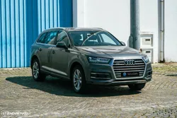 Audi Q7 3.0 TDI quattro tiptronic 7L