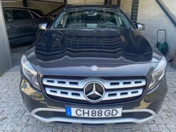 Mercedes-Benz GLA 180 Intuition