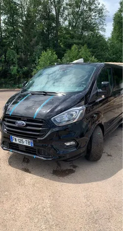 Ford transit custom sport