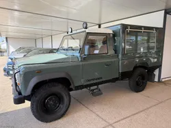 Land Rover Defender 110 HCPU 2.4 CRD E