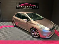 PEUGEOT 208 1.6 e-HDi 92 CV ETG6 Allure + BLUETOOTH + RÉGULATEUR + ROUE DE SECOURS + CLIM AUTO