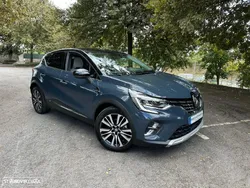 Renault Captur 1.6 E-Tech Plug-In Initiale Paris