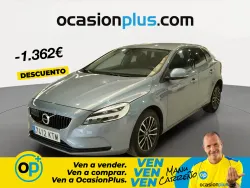 VOLVO V40 D2 Momentum 120