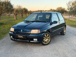 RENAULT CLIO Williams 2.0L 150 ch – Numérotée – Expertisée – État exceptionnel
