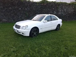 Mercedes-Benz C 200 2.0 CDI