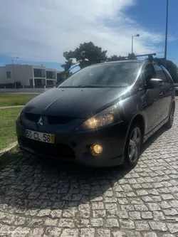 Mitsubishi Grandis