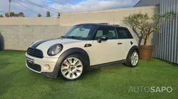 MINI Cooper de 2010