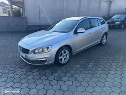 Volvo V60 D2 Momentum