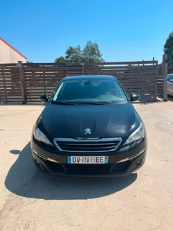 308 hdi 120 cv en très bon état