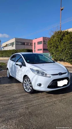 Ford Fiesta Titanium