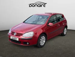 VOLKSWAGEN Golf 1.6 FSI Sportline