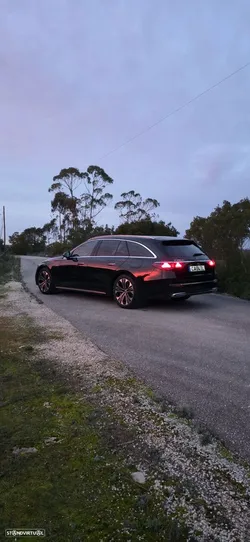 Mercedes-Benz E 300 de