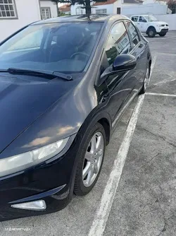 Honda Civic 1.8 Sport