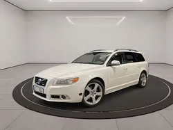 Volvo V70 2.5FT 231 CH R-DESIGN BVM - CUIR ATTELAGE 238000 KM