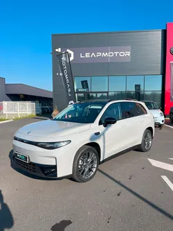 LEAPMOTOR C10 BEV 218ch