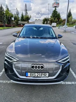 Audi e-tron 50