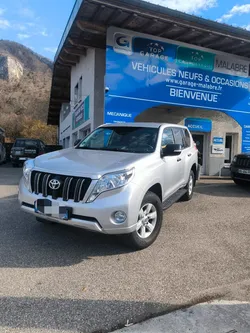 Toyota Land cruiser 150 boîte automatique 2.8L 177 chevaux