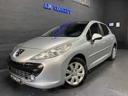 Peugeot 207 Série 64 / 1.4 / 16V / 6CV / 70KW / 95CH / 105000KM / CRIT'AIR 2✅ / TOIT PANORAMIQUE / CLIM / DISTRIBUTION CHAÎNE / …