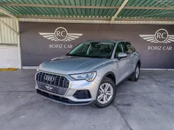 Audi Q3 45 TFSIe S Tronic