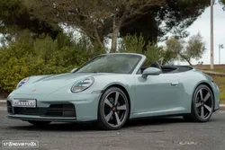 Porsche 911 (992) Carrera