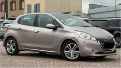 Peugeot 208 Allure 1.6 e-HDi S&S 92 cv