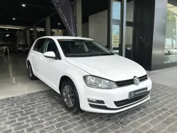 Volkswagen Golf 1.6TDI CR BMT Advance 105