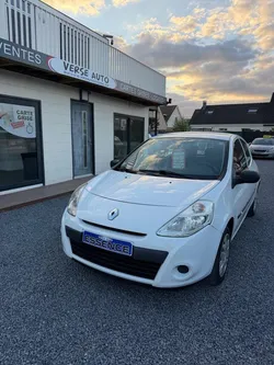 🚗 Renault Clio III 1.2 Essence – 2010 – 140 000 km – 3 290