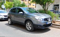 Nissan Qashqai Nissan Qashqai 1.5 dci 110 cc com caixa de 6 e tecto panorâmico