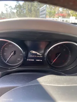 Jaguar XE 2.0 D Prestige Aut.