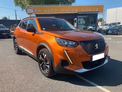 Peugeot 2008 Blue HDi 130 CH ALLURE EAT8 01/2022 1 ER MAIN ENTRETIEN PEUGEOT GTIE 6 MOIS