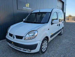 RENAULT KANGOO 1.5 DCI 80 TPMR 4 PLACES AMENAGÉ HANDICAPÉ - Avec rampe / Deuxième main